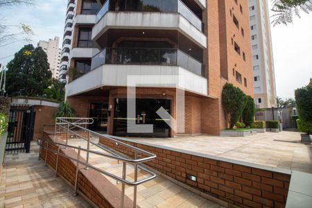 Apartamento à venda com 198m², 4 quartos e 3 vagasFachada