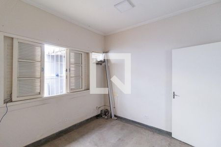 Casa à venda com 179m², 4 quartos e 4 vagas Casa à venda com 179m², 4 quartos e 4 vagasQuarto 4