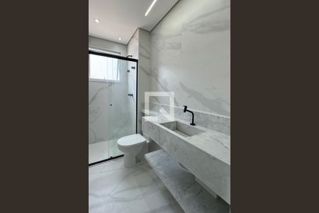 Apartamento para alugar com 118m², 2 quartos e 2 vagasBanheiro
