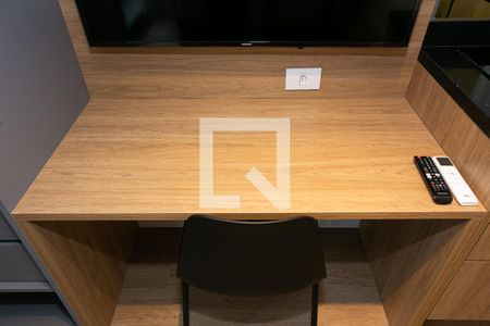 Studio - Mesa e Cadeira de kitnet/studio à venda com 1 quarto, 20m² em Vila Mariana, São Paulo