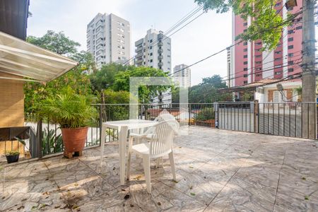 Casa à venda com 232m², 2 quartos e 1 vagaTerraço