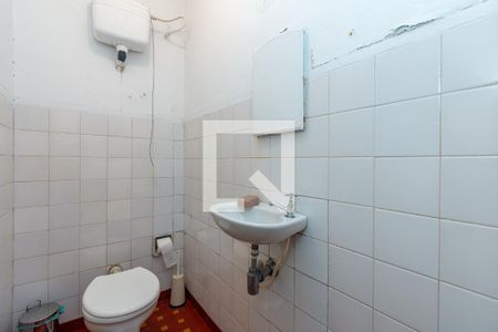 Casa à venda com 232m², 2 quartos e 1 vagaBanheiro de serviço
