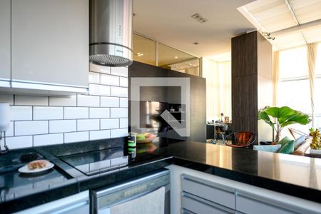 Apartamento à venda com 94m², 1 quarto e 4 vagasCozinha