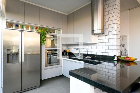 Apartamento à venda com 94m², 1 quarto e 4 vagasCozinha