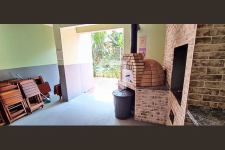 Apartamento para alugar com 50m², 2 quartos e 1 vaga Apartamento para alugar com 50m², 2 quartos e 1 vagaÁrea comum - Churrasqueira