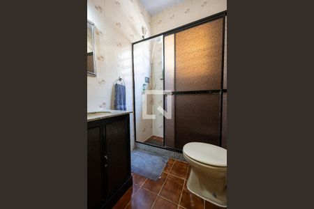 Casa à venda com 200m², 2 quartos e sem vagabanheiro 2