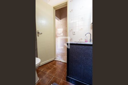 Casa à venda com 200m², 2 quartos e sem vagabanheiro 2