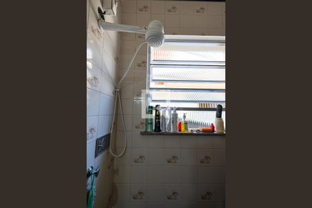 Casa à venda com 200m², 2 quartos e sem vagabanheiro 2