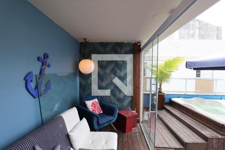 Apartamento para alugar com 238m², 4 quartos e 1 vagaVaranda