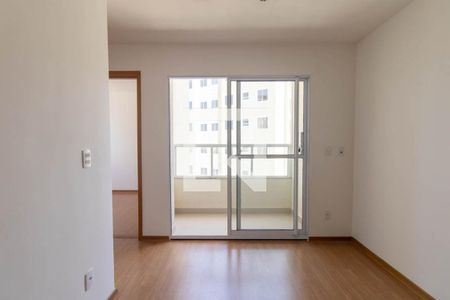 Sala de apartamento para alugar com 2 quartos, 42m² em Uberaba, Curitiba