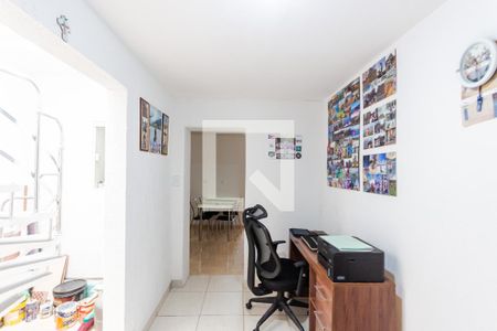 Casa à venda com 80m², 2 quartos e sem vagaEscritório