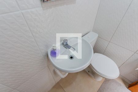 Casa à venda com 80m², 2 quartos e sem vagaBanheiro de Serviço