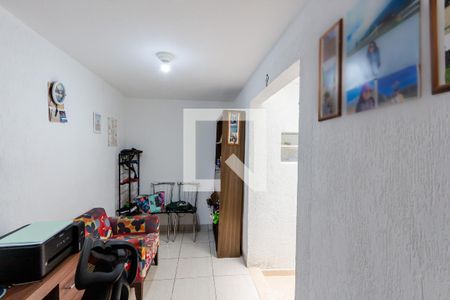 Casa à venda com 80m², 2 quartos e sem vagaEscritório