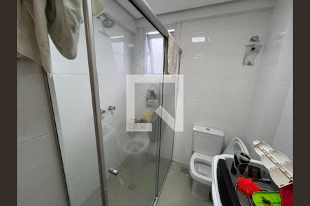 Apartamento à venda com 110m², 3 quartos e 2 vagas Apartamento à venda com 110m², 3 quartos e 2 vagasBanheiro da Suíte
