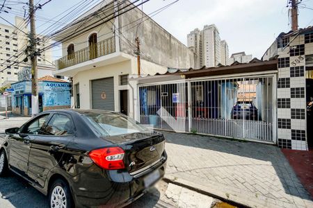 Casa de condomínio para alugar com 77m², 3 quartos e sem vaga Casa de condomínio para alugar com 77m², 3 quartos e sem vagaFachada