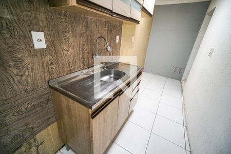 Casa de condomínio para alugar com 77m², 3 quartos e sem vaga Casa de condomínio para alugar com 77m², 3 quartos e sem vagaPia