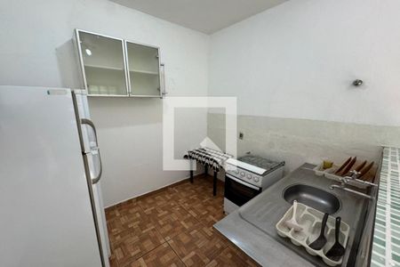 Cozinha/área de serviço de casa para alugar com 1 quarto, 28m² em Parque Residencial Cidade Universitaria, Ribeirão Preto