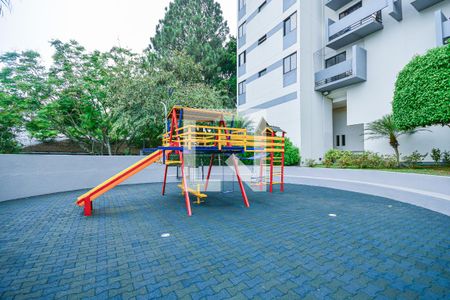 Apartamento à venda com 80m², 3 quartos e 1 vaga Apartamento à venda com 80m², 3 quartos e 1 vagaÁrea comum - Playground