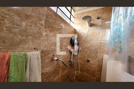 Casa à venda com 536m², 4 quartos e 4 vagasBanheiro