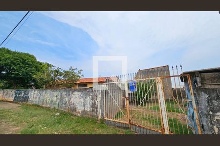 Casa à venda com 536m², 4 quartos e 4 vagasFachada Externa + Plaquinha