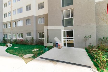 Apartamento para alugar com 44m², 2 quartos e sem vagaEntrada bloco