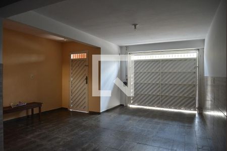 Casa à venda com 211m², 3 quartos e 3 vagasGaragem