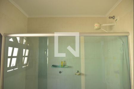 Casa à venda com 211m², 3 quartos e 3 vagasBanheiro da Suíte 1