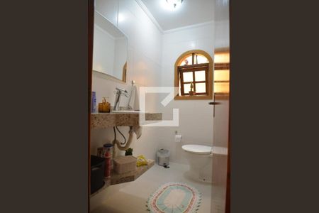 Casa à venda com 211m², 3 quartos e 3 vagasBanheiro Social