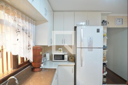 Casa à venda com 211m², 3 quartos e 3 vagasCozinha - Armários