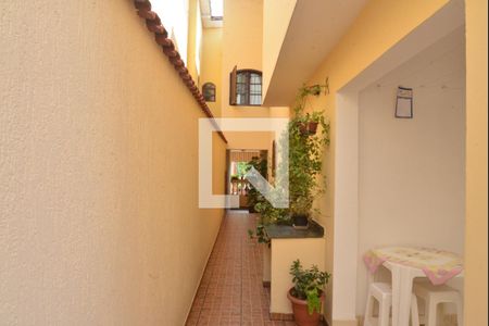 Casa à venda com 211m², 3 quartos e 3 vagasQuintal
