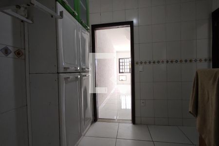 Casa de condomínio para alugar com 250m², 4 quartos e 1 vaga Casa de condomínio para alugar com 250m², 4 quartos e 1 vagaCozinha