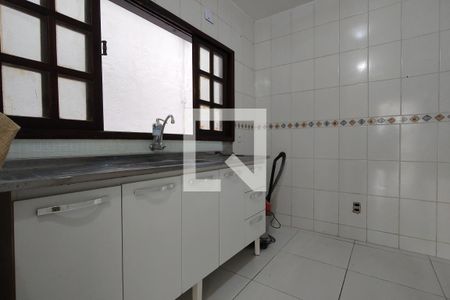 Casa de condomínio para alugar com 250m², 4 quartos e 1 vaga Casa de condomínio para alugar com 250m², 4 quartos e 1 vagaCozinha