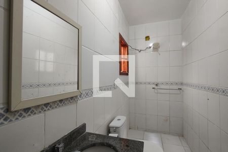 Casa de condomínio para alugar com 250m², 4 quartos e 1 vaga Casa de condomínio para alugar com 250m², 4 quartos e 1 vagaBanheiro Social