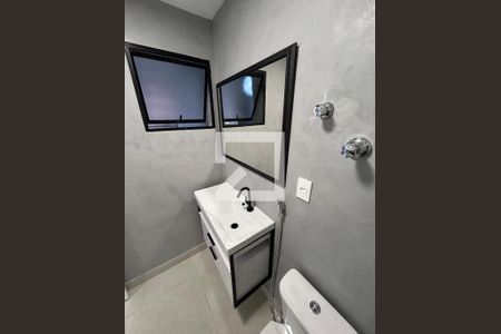 Banheiro de apartamento para alugar com 2 quartos, 63m² em Perdizes, São Paulo