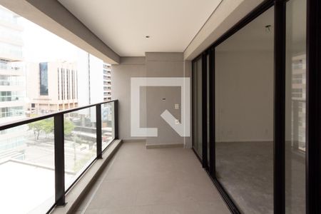 Studio à venda com 31m², 1 quarto e sem vaga Studio à venda com 31m², 1 quarto e sem vagaVaranda