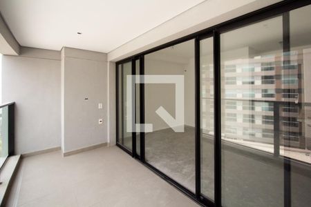 Studio à venda com 31m², 1 quarto e sem vaga Studio à venda com 31m², 1 quarto e sem vagaVaranda