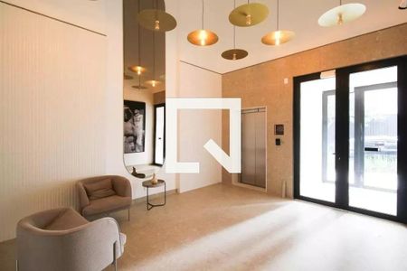 Studio à venda com 31m², 1 quarto e sem vaga Studio à venda com 31m², 1 quarto e sem vagaHall social