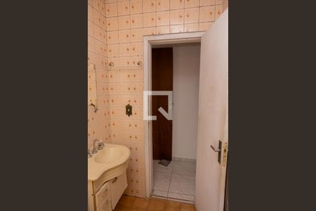 Casa à venda com 600m², 4 quartos e 2 vagas Casa à venda com 600m², 4 quartos e 2 vagasBanheiro do Quarto 3