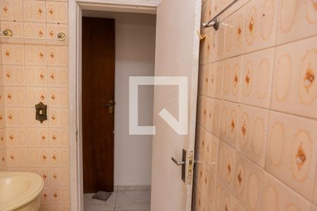 Casa à venda com 600m², 4 quartos e 2 vagas Casa à venda com 600m², 4 quartos e 2 vagasBanheiro do Quarto 3