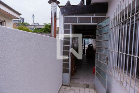 Casa à venda com 600m², 4 quartos e 2 vagas Casa à venda com 600m², 4 quartos e 2 vagasCorredor Lateral