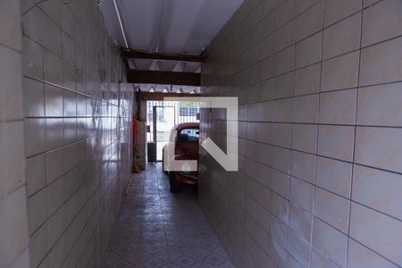 Casa à venda com 600m², 4 quartos e 2 vagas Casa à venda com 600m², 4 quartos e 2 vagasCorredor Lateral