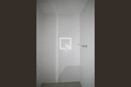 Studio à venda com 27m², 1 quarto e sem vaga Studio à venda com 27m², 1 quarto e sem vagaBanheiro