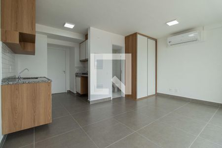 Quarto e sala de apartamento para alugar com 1 quarto, 37m² em Ipiranga, São Paulo