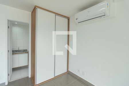 Quarto e sala de apartamento para alugar com 1 quarto, 37m² em Ipiranga, São Paulo