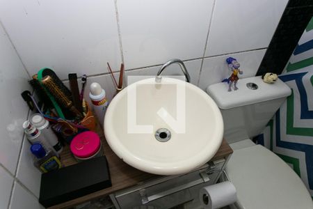 Casa à venda com 88m², 2 quartos e 2 vagas Casa à venda com 88m², 2 quartos e 2 vagasBanheiro da Suíte 2