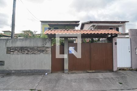 Casa à venda com 132m², 3 quartos e 2 vagasFachada