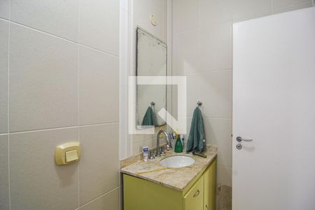 Casa à venda com 132m², 3 quartos e 2 vagasBanheiro Social