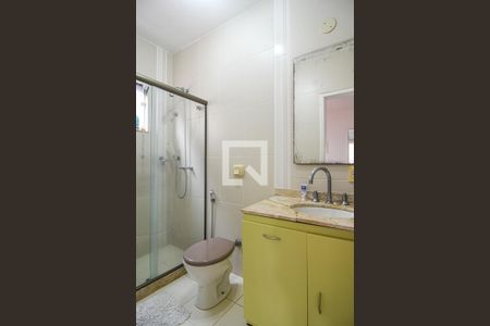 Casa à venda com 132m², 3 quartos e 2 vagasBanheiro Social