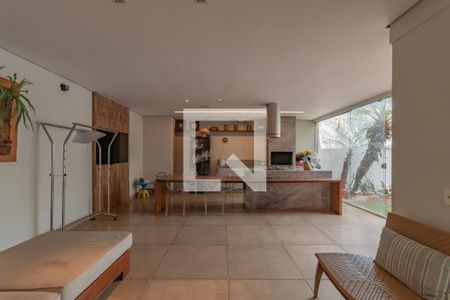 Casa de condomínio à venda com 150m², 4 quartos e 4 vagas Casa de condomínio à venda com 150m², 4 quartos e 4 vagasEspaço Gourmet