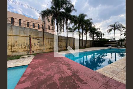 Apartamento para alugar com 42m², 2 quartos e 1 vagaArea comum - piscina